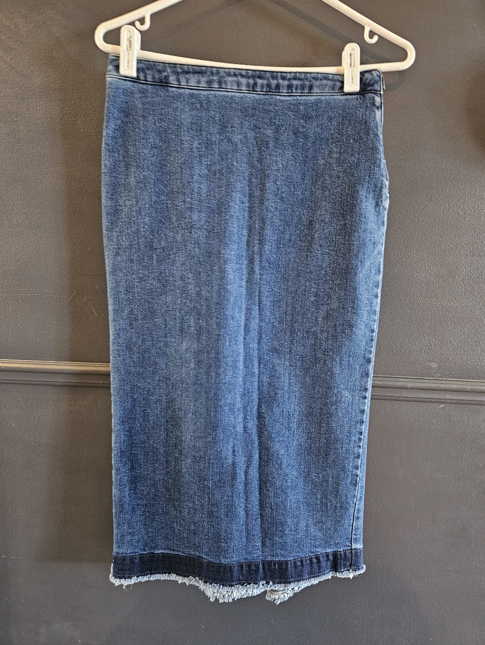 Alexander McQueen Denim Pencil Skirt – Sculpted Back Detail - Small/medium - Picture 3 of 8